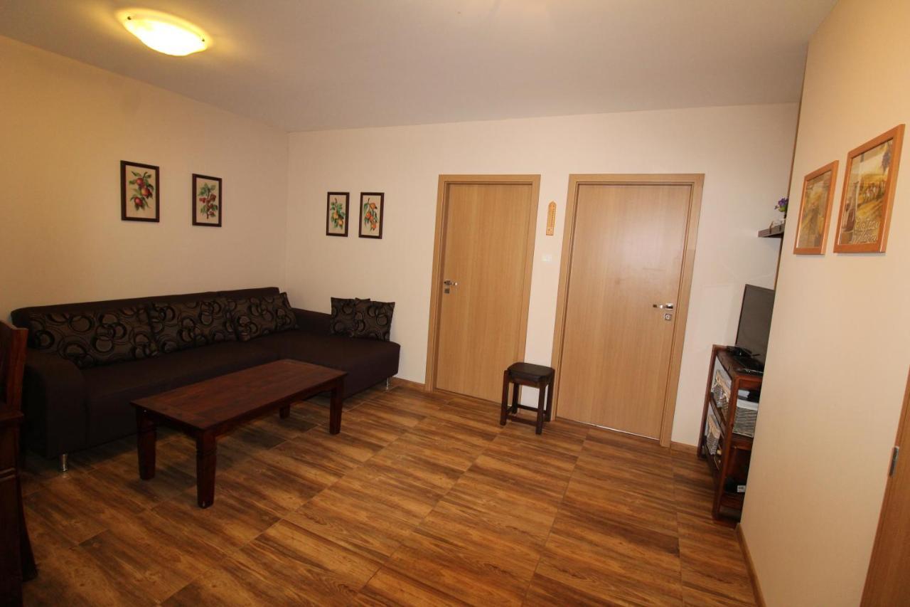Apartman Baska Veľký Slavkov Dış mekan fotoğraf